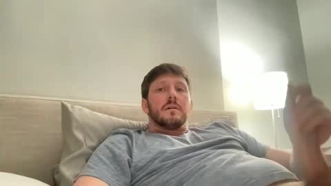 Snapshot of u28005 chatting on February 2025 12:47:02 AM u28005 online show from February 2025 12:47:02 AM