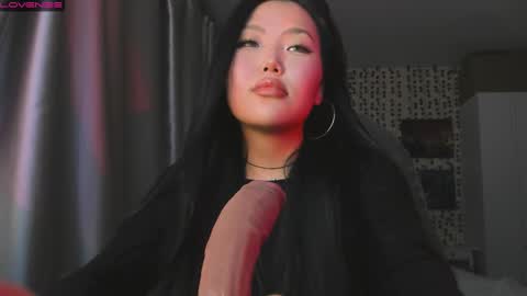 Snapshot of uko_sa chatting on October 2025 05:32:02 PM uko sa online show from October 2025 05:32:02 PM