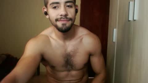 Snapshot of uliseshot450305 chatting on January 2025 09:13:01 PM Ulises Gomez online show from January 2025 09:13:01 PM