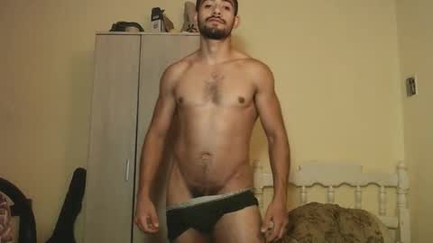 Snapshot of uliseshot450305 chatting on February 2025 12:15:01 AM Ulises Gomez online show from February 2025 12:15:01 AM
