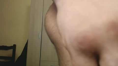 Snapshot of uliseshot450305 chatting on February 2025 07:30:01 PM Ulises Gomez online show from February 2025 07:30:01 PM