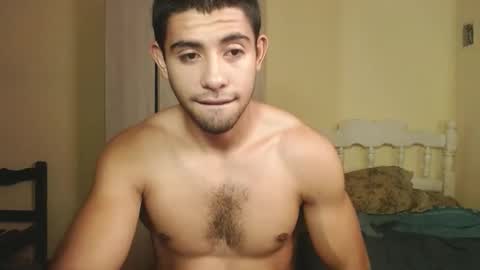 Snapshot of uliseshot450305 chatting on February 2025 05:48:02 PM Ulises Gomez online show from February 2025 05:48:02 PM