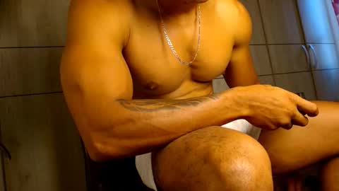 Felipe  model independent online show from December 2025 11:26:02 AM