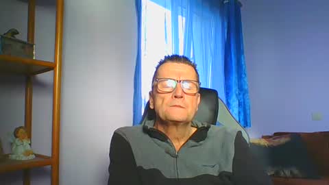 ulmeni7 online show from December 2025 08:31:01 AM