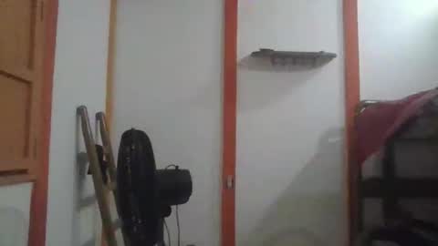 ulramon11 online show from December 2025 06:39:02 AM