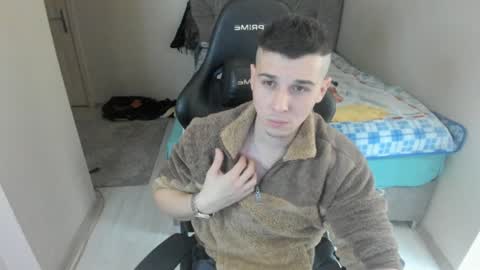 hi im mike tyson -  online show from January 2025 04:33:01 AM