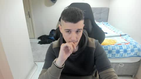 hi im mike tyson -  online show from January 2025 09:05:01 PM