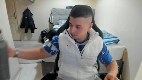 hi im mike tyson -  online show from September 2025 07:36:02 PM