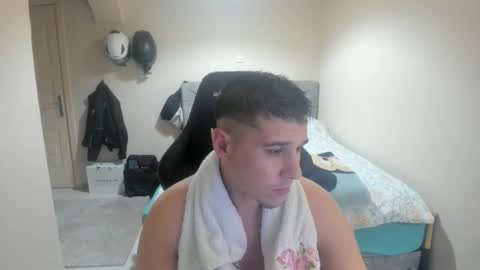 hi im mike tyson -  online show from December 2025 06:26:01 PM