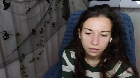 Ulyana online show from November 2025 05:17:02 AM