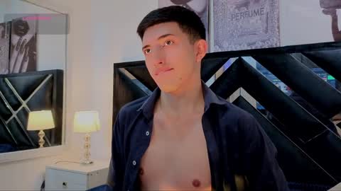 un_sluttyy online show from April 2026 11:22:02 AM