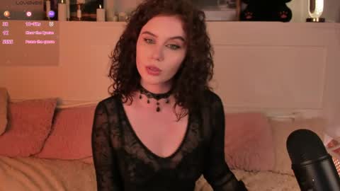 Snapshot of una_medisson chatting on June 2026 12:49:01 PM Una online show from June 2026 12:49:01 PM
