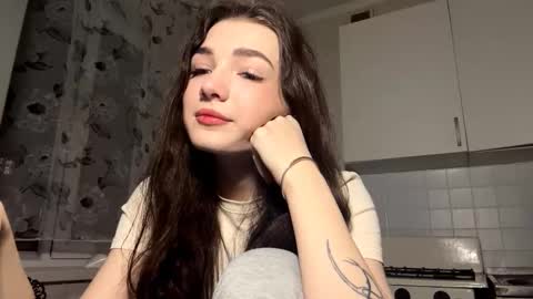 Isobelle lisi online show from December 2025 01:08:01 PM