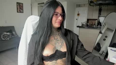Franchesca  online show from May 2026 05:52:02 PM