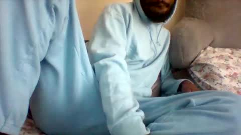 Snapshot of uncircumcise30 chatting on May 2026 01:06:01 PM uncircumcise30 online show from May 2026 01:06:01 PM