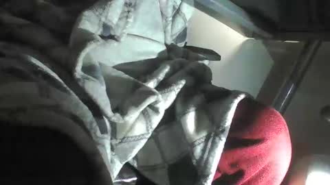 Snapshot of uncleremusway chatting on January 2025 10:40:01 PM uncleremusway online show from January 2025 10:40:01 PM