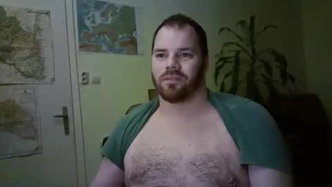 Snapshot of uncut_strong chatting on January 2025 07:46:01 PM Uncut Strong online show from January 2025 07:46:01 PM