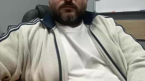 uncutdude321 online show from February 2026 01:16:02 PM