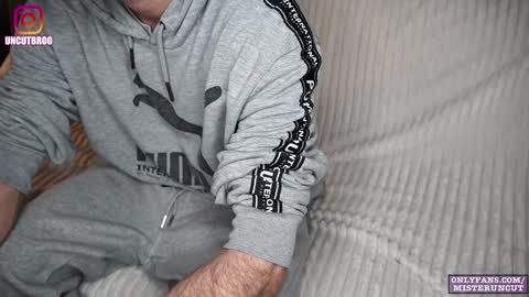 Snapshot of uncutgerman420 chatting on December 2024 09:23:02 PM Mister Uncut online show from December 2024 09:23:02 PM