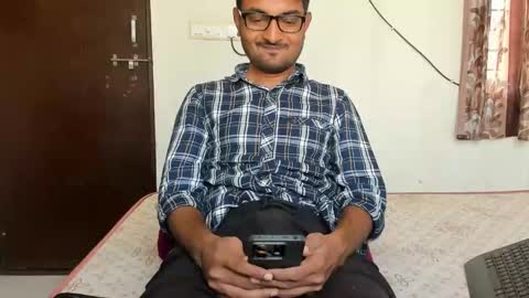 Snapshot of uncutraja chatting on December 2024 04:31:02 AM uncutraja online show from December 2024 04:31:02 AM