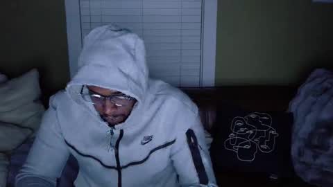 undecidedflame online show from February 2026 10:09:01 AM