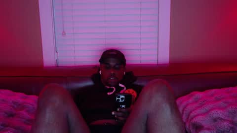 undecidedflame online show from February 2026 02:48:01 AM