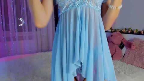 Under The Skin online show from December 2024 04:29:02 PM