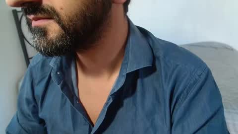 Giov online show from October 2025 08:48:01 AM