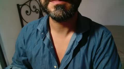 Giov online show from October 2025 04:17:02 PM