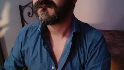 Giov online show from April 2026 07:11:02 PM