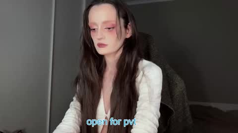 Snapshot of unhollymeow chatting on September 2025 07:41:01 PM Irene online show from September 2025 07:41:01 PM