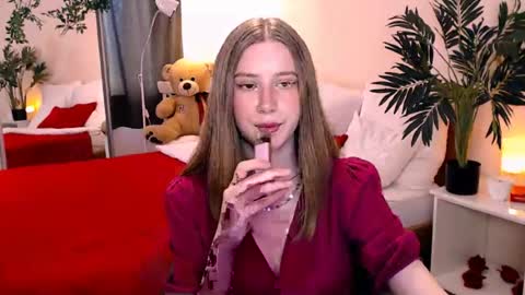 unreal_lady online show from June 2026 01:48:01 PM