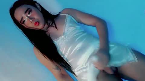 Snapshot of ur_caroline18 chatting on October 2025 06:50:01 PM ur_caroline18 online show from October 2025 06:50:01 PM