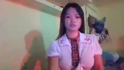 Snapshot of ur_cristal chatting on July 2026 12:42:01 PM ur_cristal online show from July 2026 12:42:01 PM