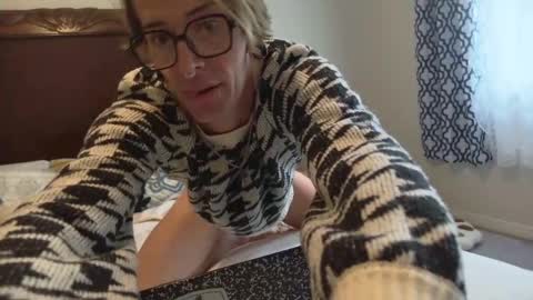 Goddess online show from November 2025 10:37:01 PM