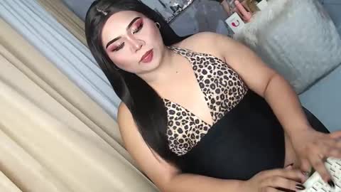 Snapshot of ur_greatest_obsession chatting on January 2026 02:11:01 PM KENDRA CUTIEE online show from January 2026 02:11:01 PM