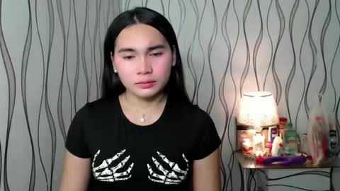 QUEENSY online show from November 2025 10:37:02 AM