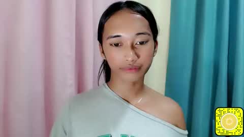 Snapshot of ur_sexyllie chatting on January 2026 08:01:01 PM Ellie online show from January 2026 08:01:01 PM