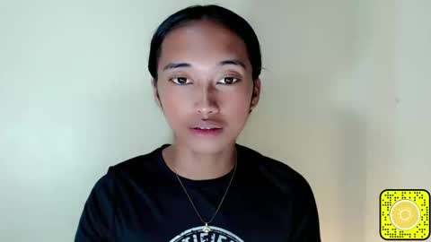 Snapshot of ur_sexyllie chatting on January 2026 10:50:01 AM Ellie online show from January 2026 10:50:01 AM