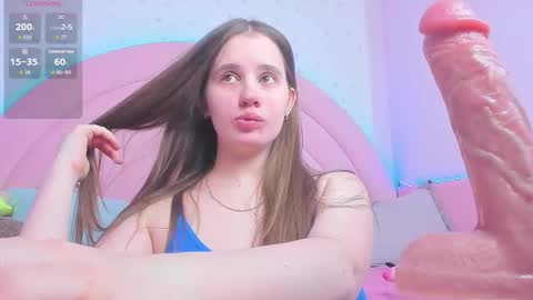 Snapshot of ur_shy_bambi chatting on December 2025 02:30:02 AM Ann online show from December 2025 02:30:02 AM