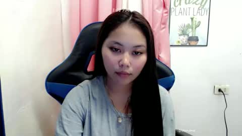 ur_small_girl online show from November 2025 07:08:02 AM