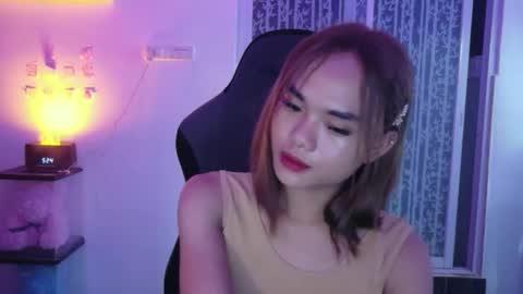 urasian_crisa online show from October 2025 04:20:02 AM