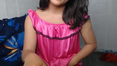 Snapshot of urasian_dreamgirl69 chatting on November 2025 04:45:02 AM bela online show from November 2025 04:45:02 AM