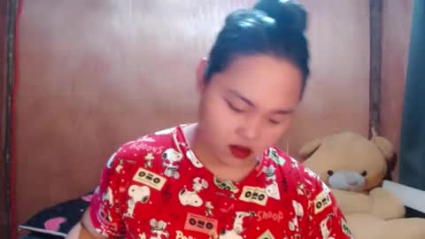 Snapshot of urasian_hotchix69 chatting on May 2026 05:57:02 AM Lycah online show from May 2026 05:57:02 AM