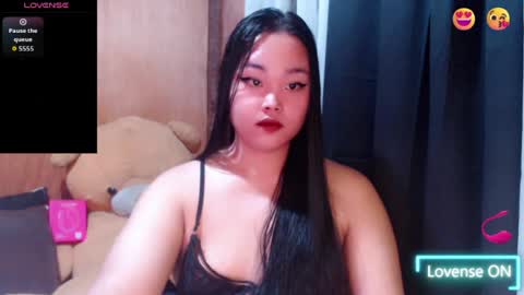 Snapshot of urasian_hotchix69 chatting on June 2026 08:55:01 PM Lycah online show from June 2026 08:55:01 PM