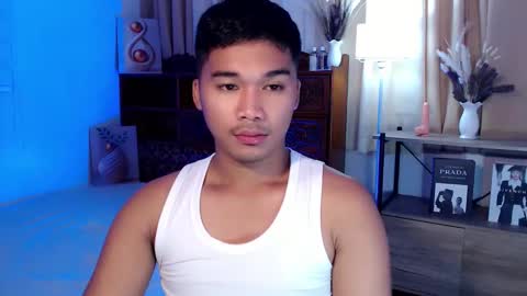 Snapshot of urasian_jpxx chatting on April 2026 02:14:02 PM JAMES online show from April 2026 02:14:02 PM