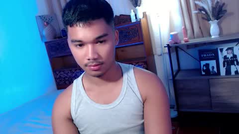 Snapshot of urasian_jpxx chatting on May 2026 04:15:02 PM JAMES online show from May 2026 04:15:02 PM