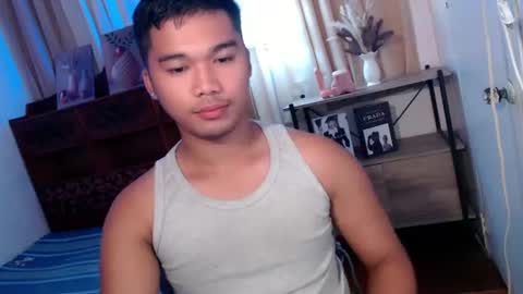Snapshot of urasian_jpxx chatting on June 2026 09:07:01 AM JAMES online show from June 2026 09:07:01 AM