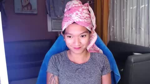 NEWRA  ALLISON online show from October 2025 03:57:02 PM