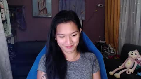 NEWRA  ALLISON online show from November 2025 04:40:01 PM